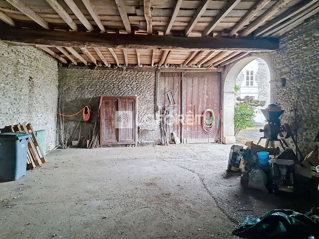 Maison à MEILLON