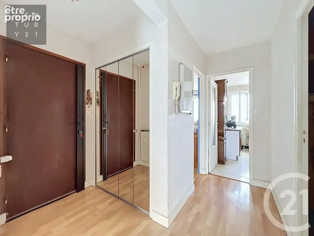Appartement 52 m² à Troyes  - photo 4