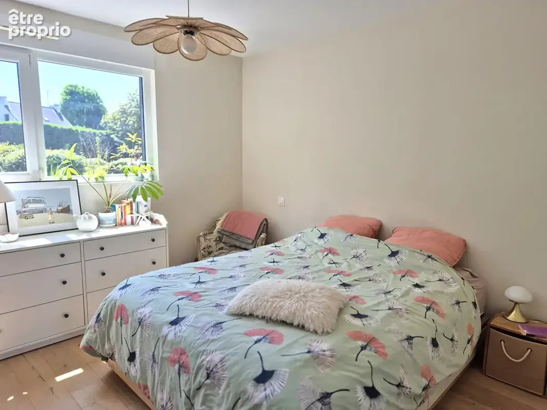 Maison contemporaine à proximité du bourg - photo 7