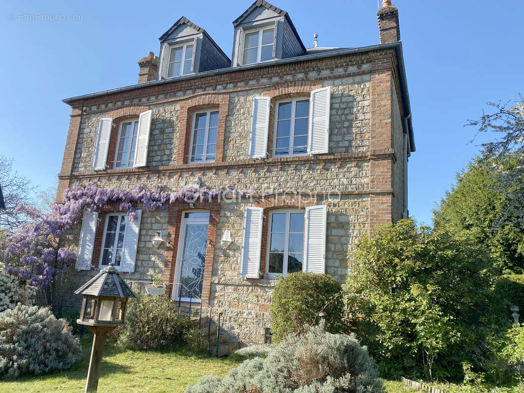 Maison à BAGNOLES-DE-L'ORNE