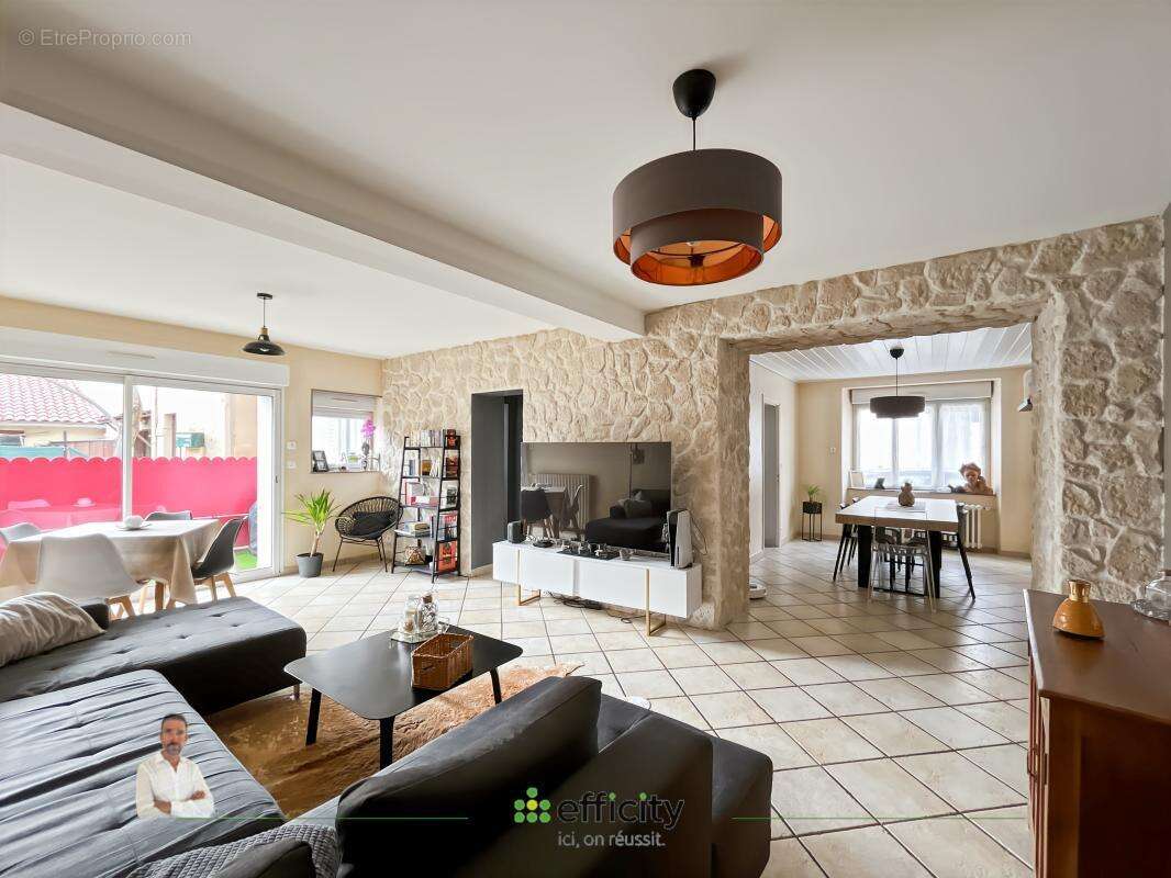 Maison 124 m² à Issoire  - photo 4