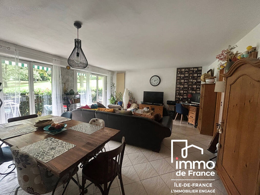 Appartement à VIRY-CHATILLON