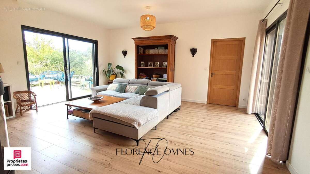 Exceptionnel à RUSTIQUES - Maison  Plain Pied contemporaine ossature bois -  143 m2 - 4 chambres - photo 11
