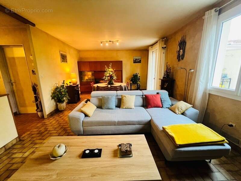 Maison à LEIGNE-SUR-USSEAU