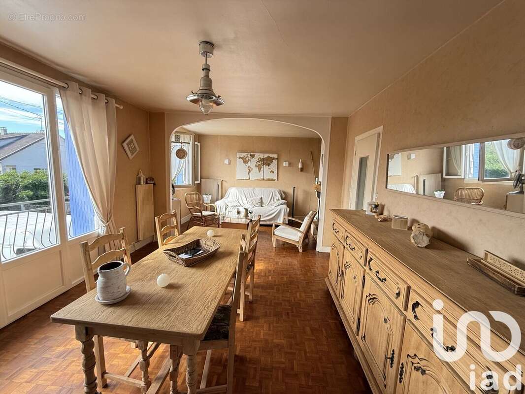 Photo 4 - Maison à BETON-BAZOCHES