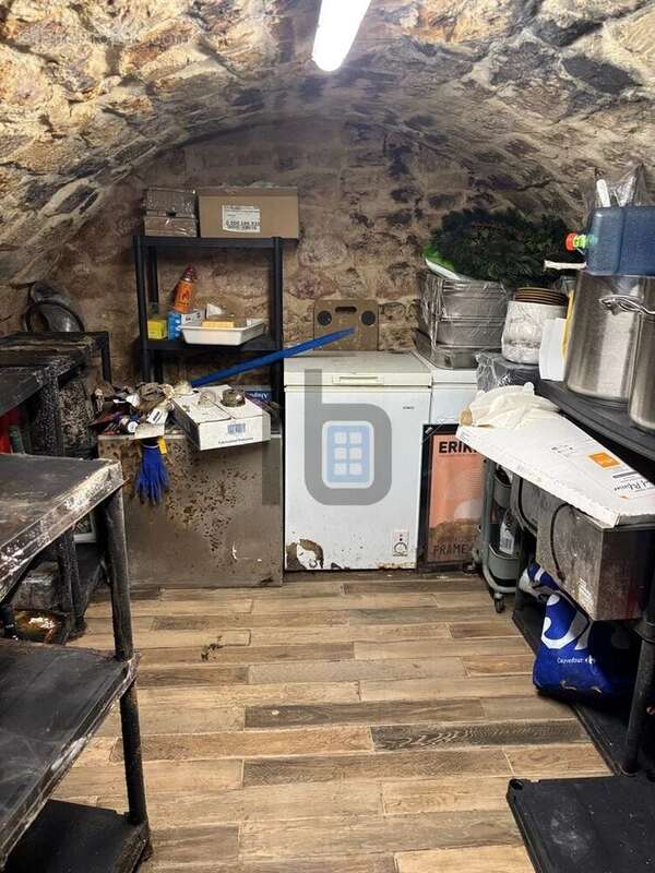 Commerce à PARIS-11E