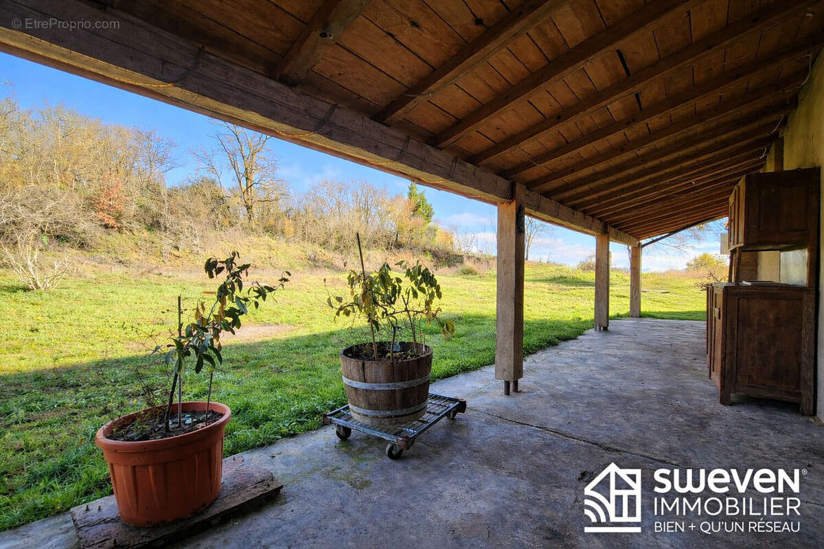 Maison à SAINTE-LIVRADE