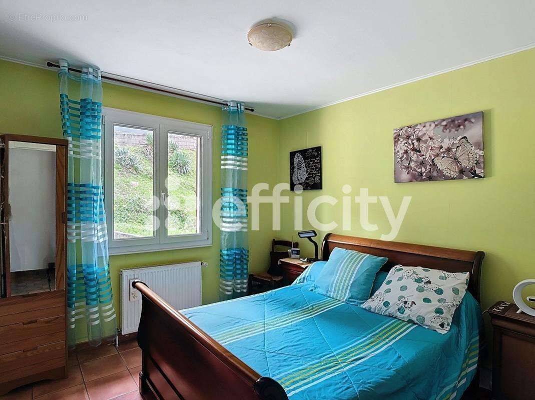 Maison à RIVE-DE-GIER