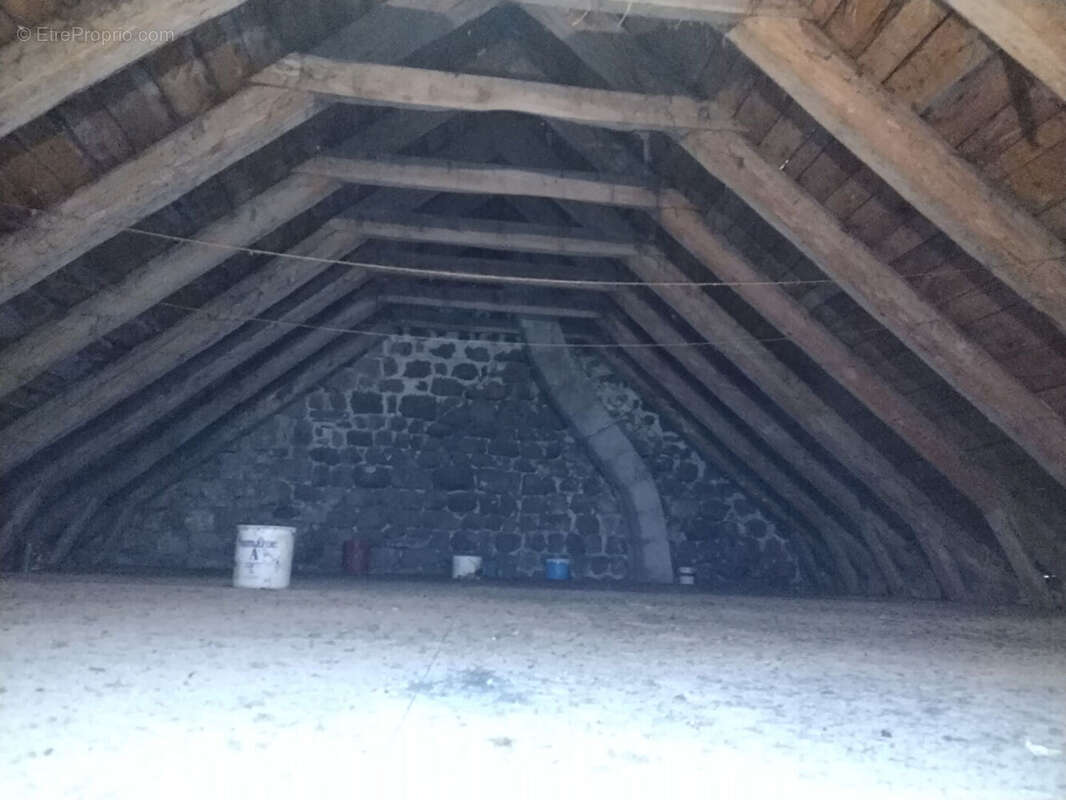 Maison à PRESAILLES