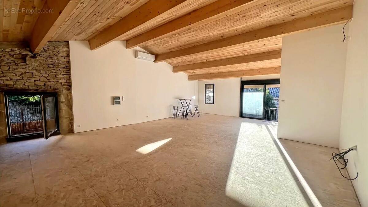 Appartement à LANGLADE