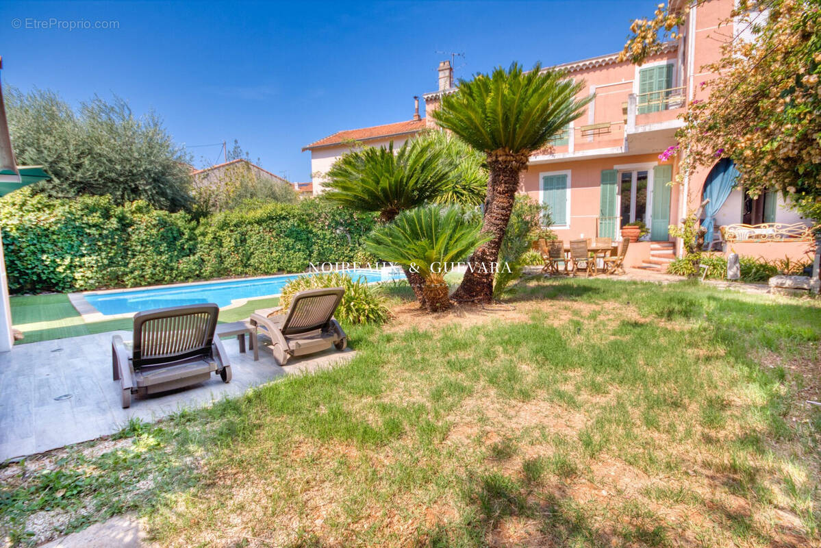 Maison à CANNES