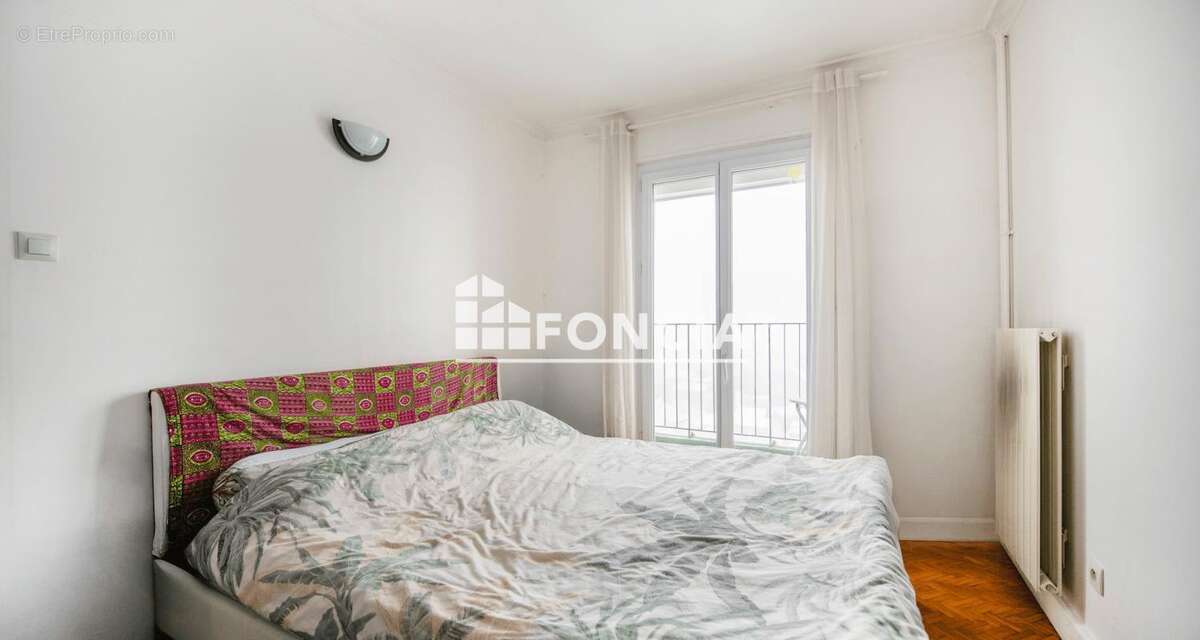 Appartement à FLEURY-LES-AUBRAIS