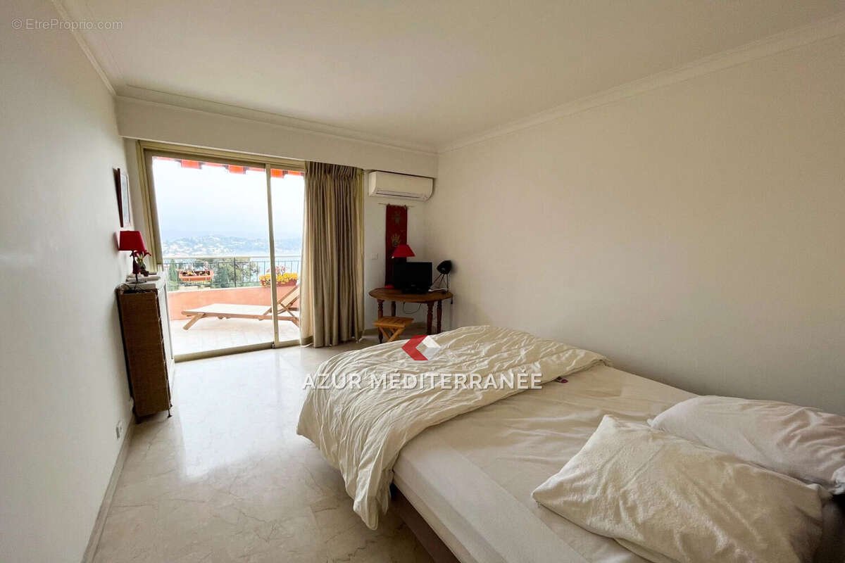 Appartement à VILLEFRANCHE-SUR-MER