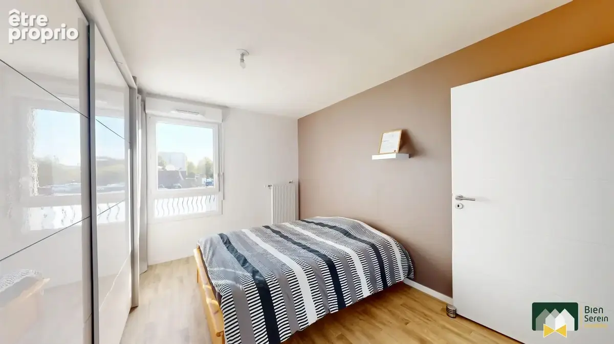 Appartement 3 pièces 60 m² à vendre à Luce (28110) - photo 4