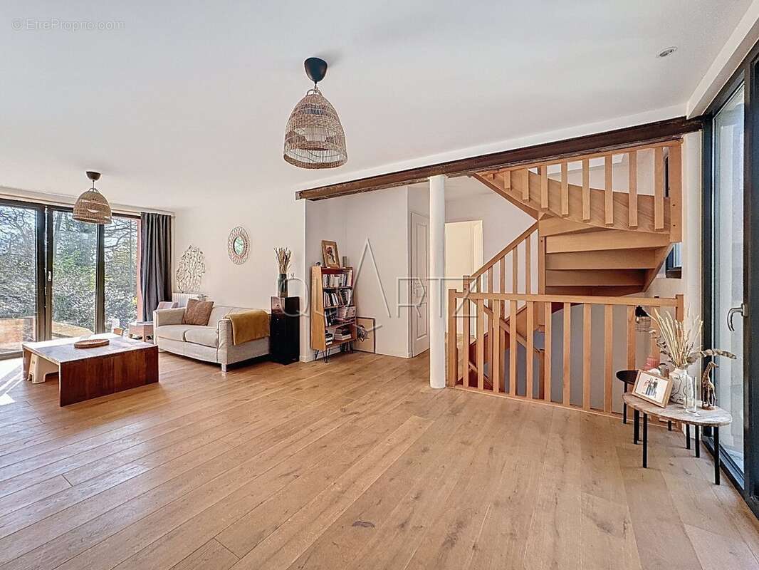 Maison à LE CHESNAY