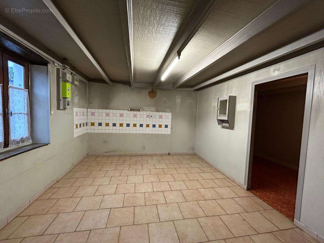 Maison à SAINT-COUTANT