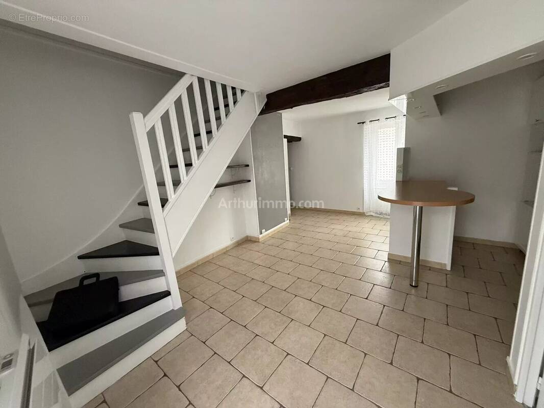 Appartement à SOISY-SUR-SEINE