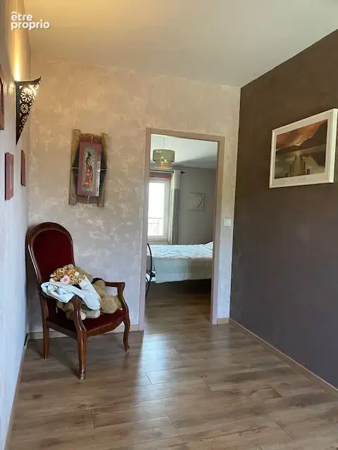 Maison 227m2 + appartement loué + terrain 7600m2 + piscine - photo 15