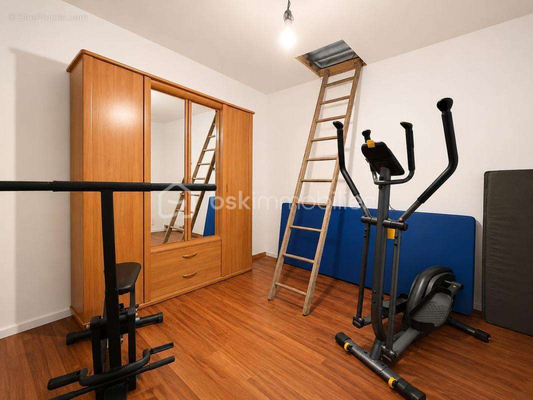 Maison traditionnelle mitoyenne d'un coté - photo 11
