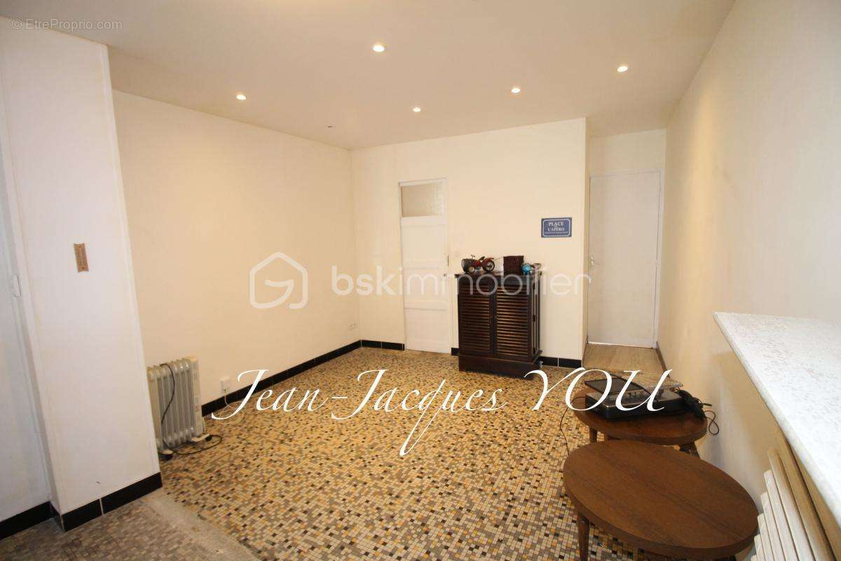 Maison à SAINT-HILAIRE-DU-HARCOUET