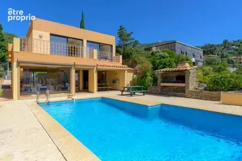 Maison 150 m² à Le Lavandou  - photo 3
