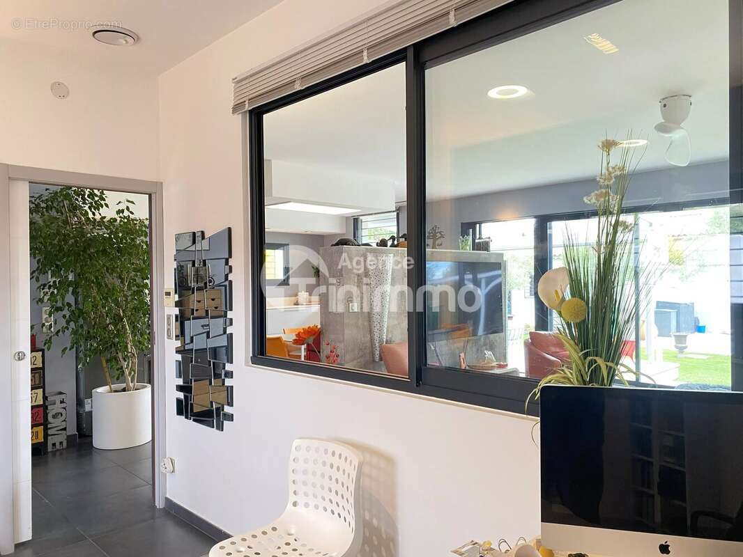 Appartement à MORIERES-LES-AVIGNON