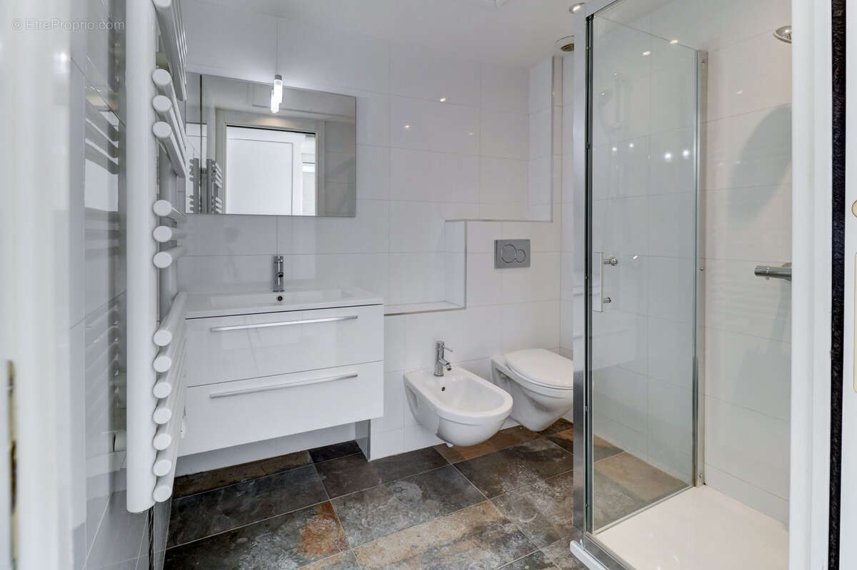 Appartement à CAP-D'AIL