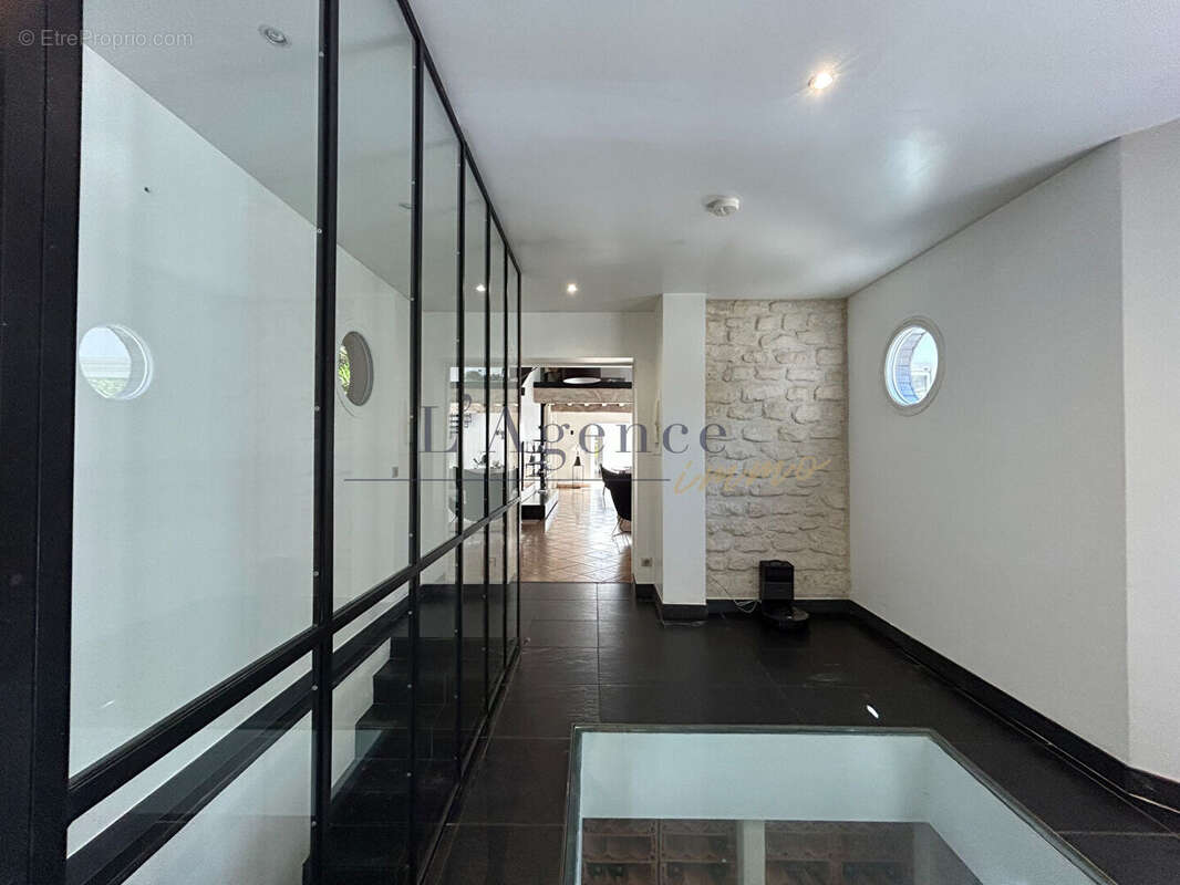 Maison Lamorlaye Le LYS 300m² - photo 9