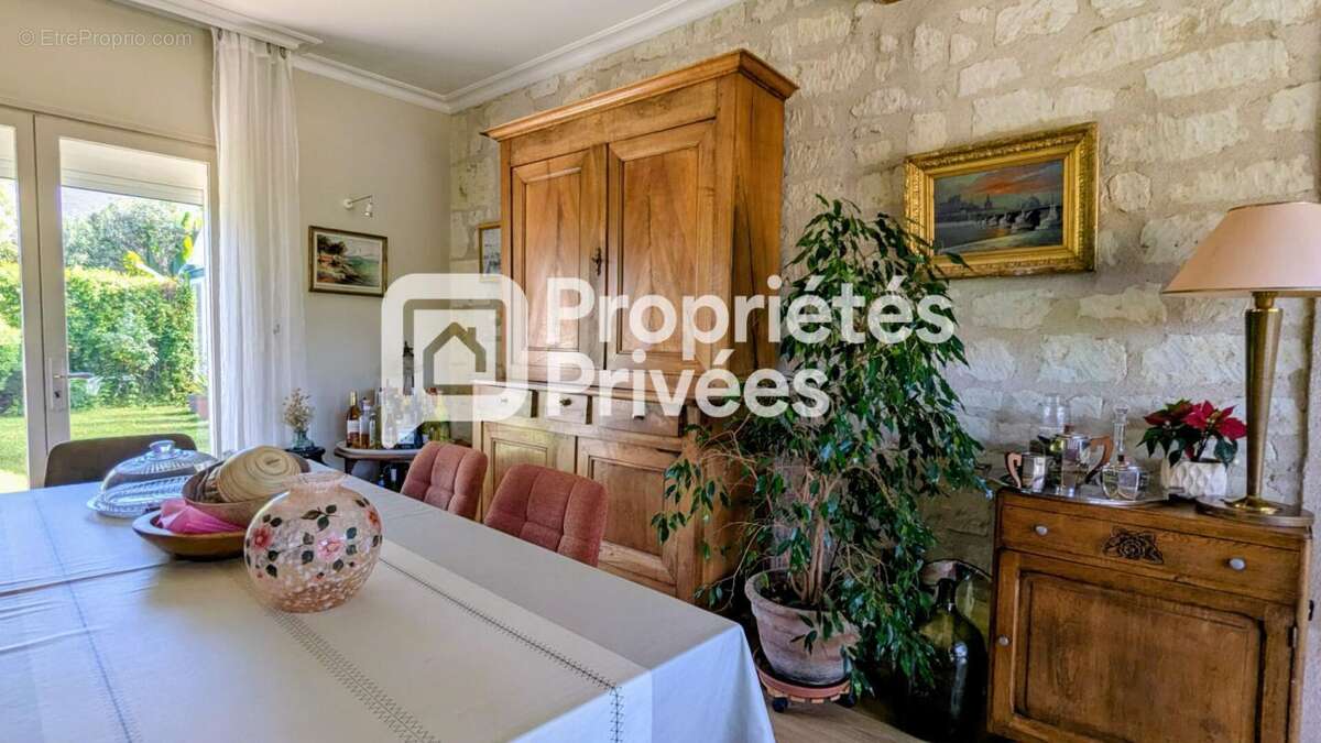 Maison à CHINON