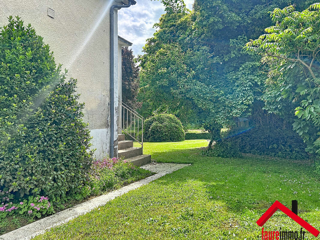 Maison à CUBLAC