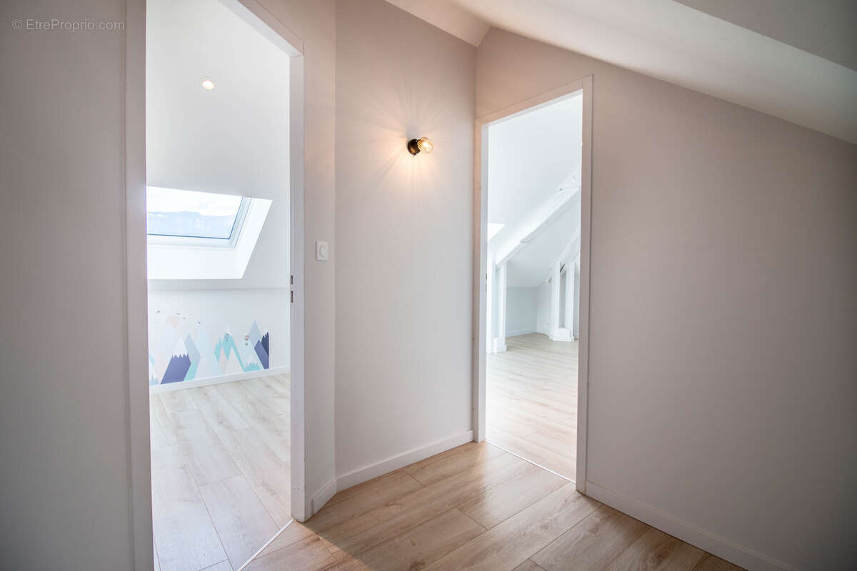 Appartement à GROISY