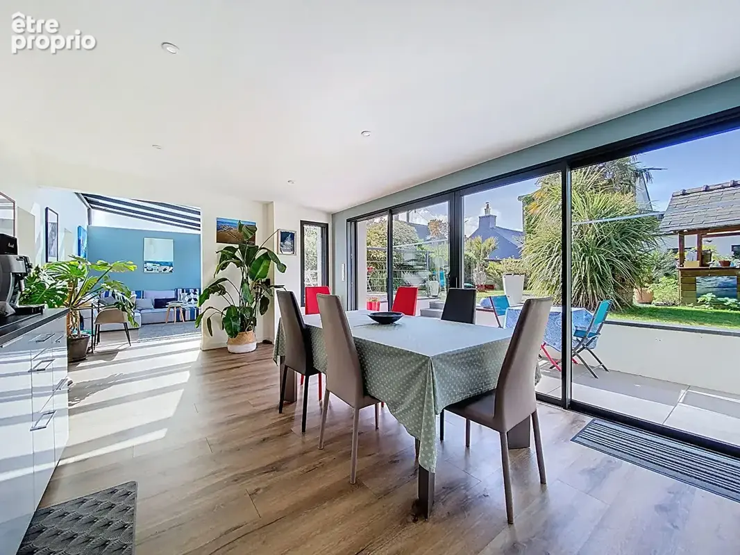 Vente maison de bourg billiers - 1.5km des plages - photo 4