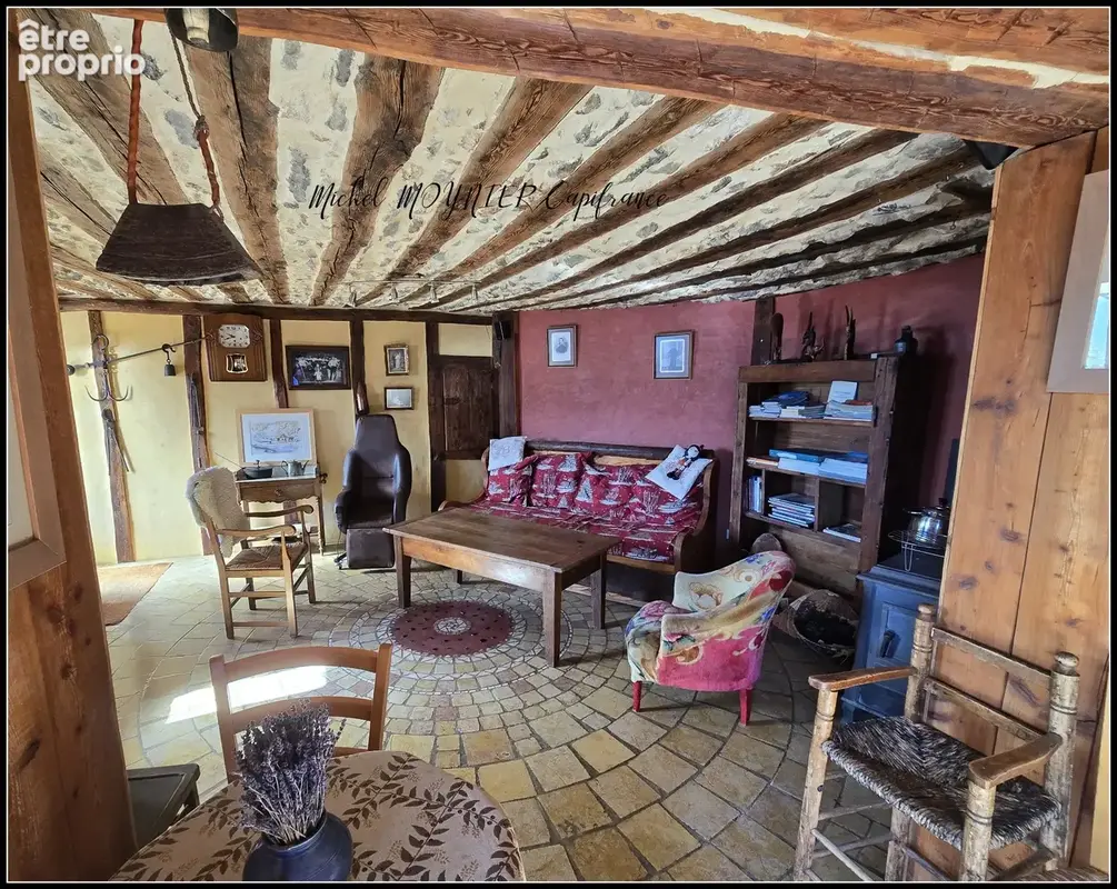 Aux Seyes, commune de Champcella, grande maison de montagne rénovée pour résidence principale, gîte ou chambres d’hôtes - photo 9