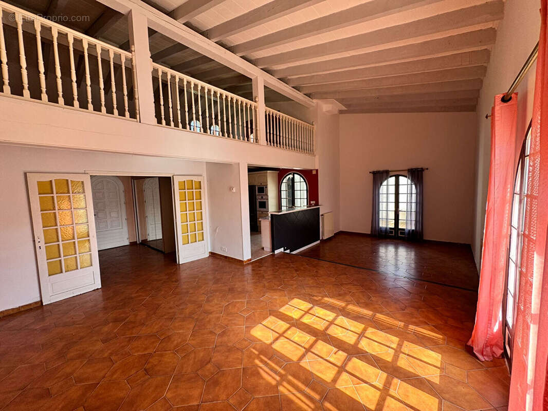 Maison à PRADELLES-EN-VAL