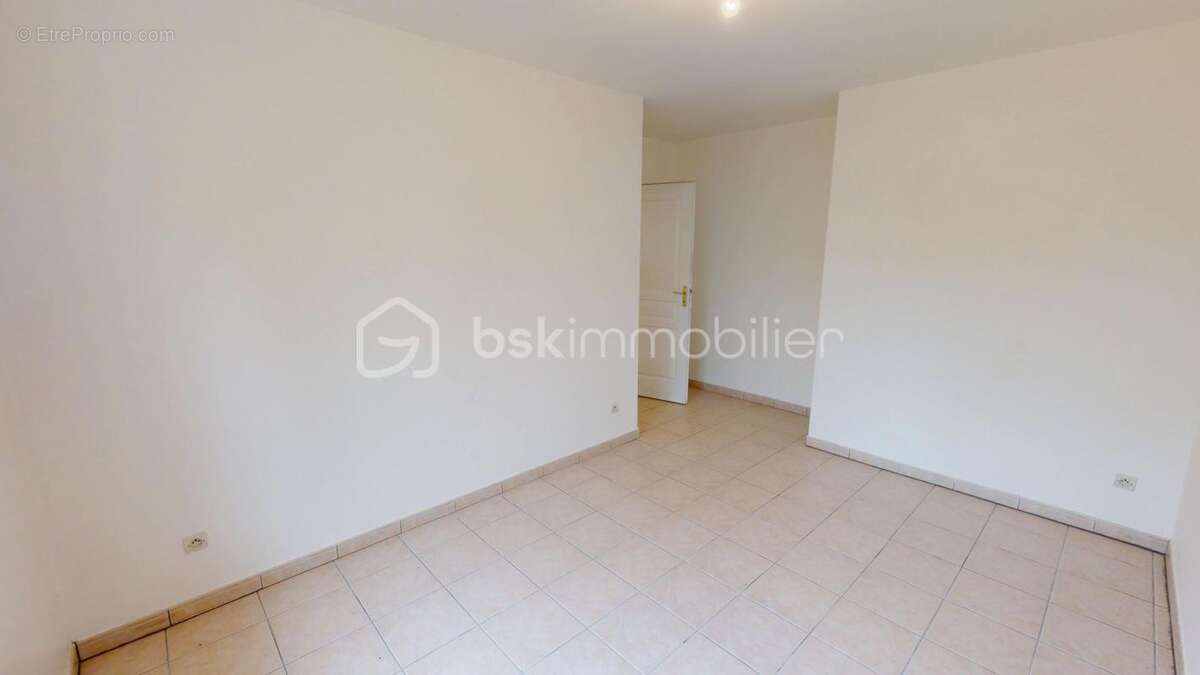 Maison à SAINT-DOULCHARD