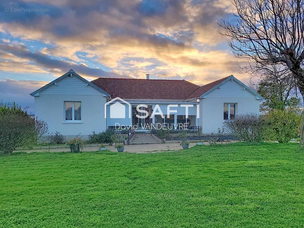 Photo 1 - Maison à ARDENTES