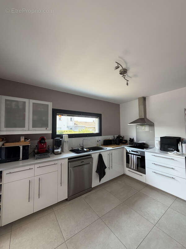 Leguevin : villa 5 pieces avec jardin et abri voiture - photo 2