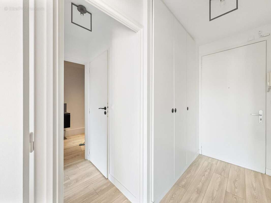 Appartement 46 m² à Paris-20e  - photo 8