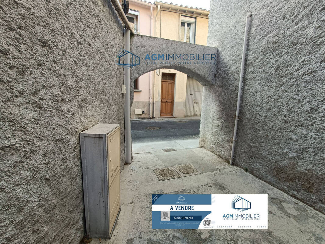 Photo 1 - Maison à SAINT-JEAN-LASSEILLE