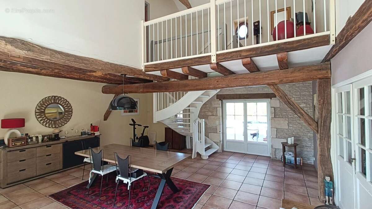 Belle maison en pierre avec piscine villiers - photo 6