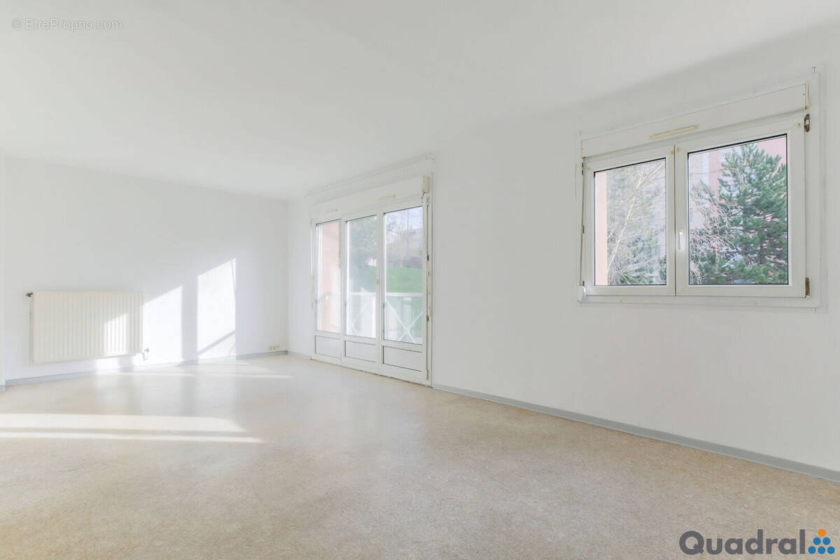 Appartement à MALZEVILLE