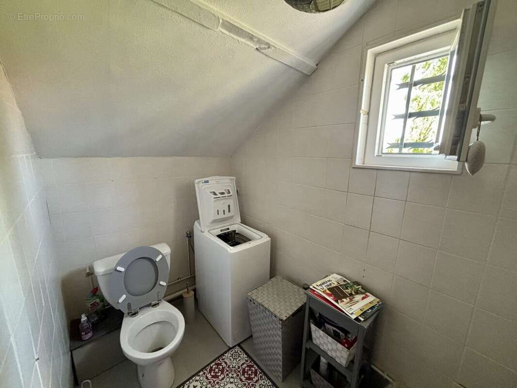 Maison à SAINT-BENIN-D&#039;AZY