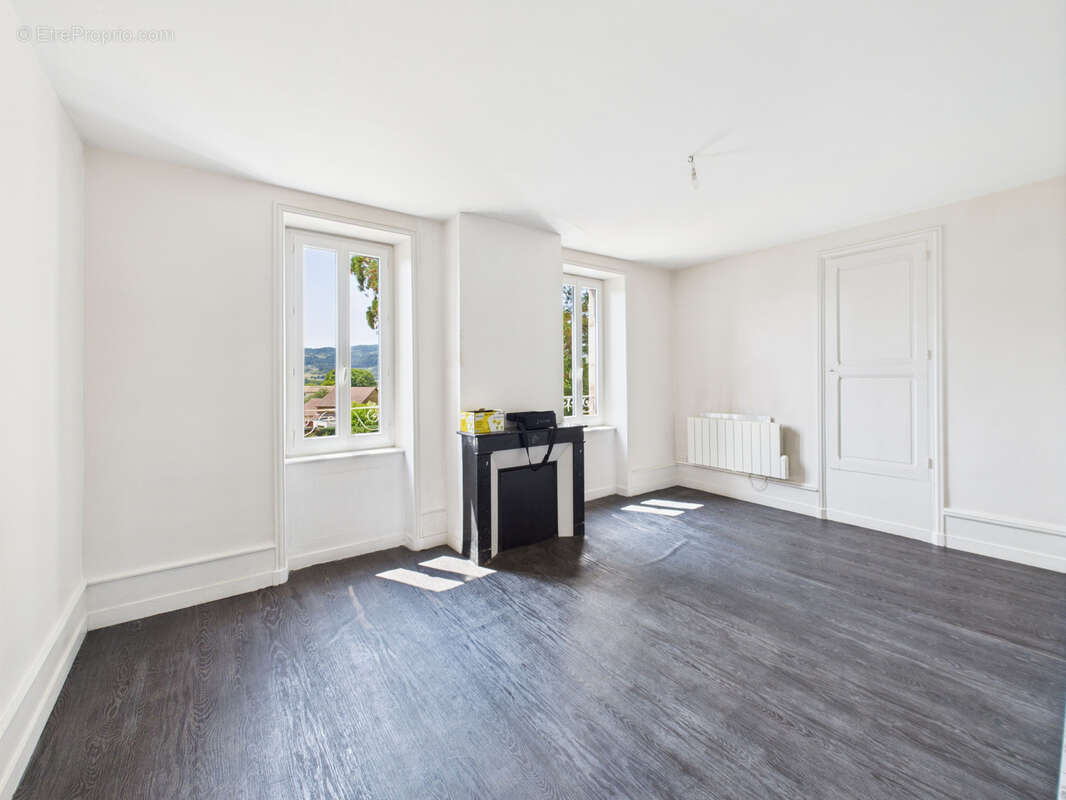 Appartement à AMBERT