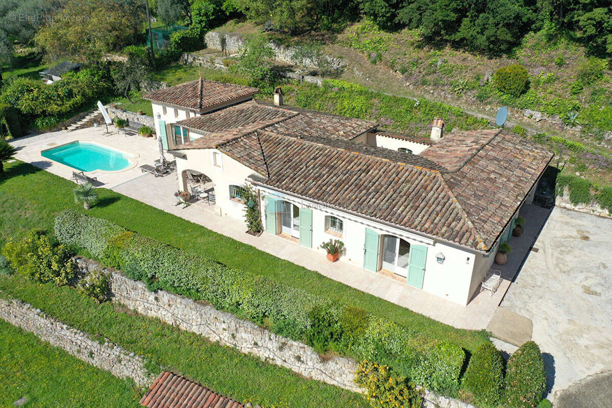 Maison à PEYMEINADE