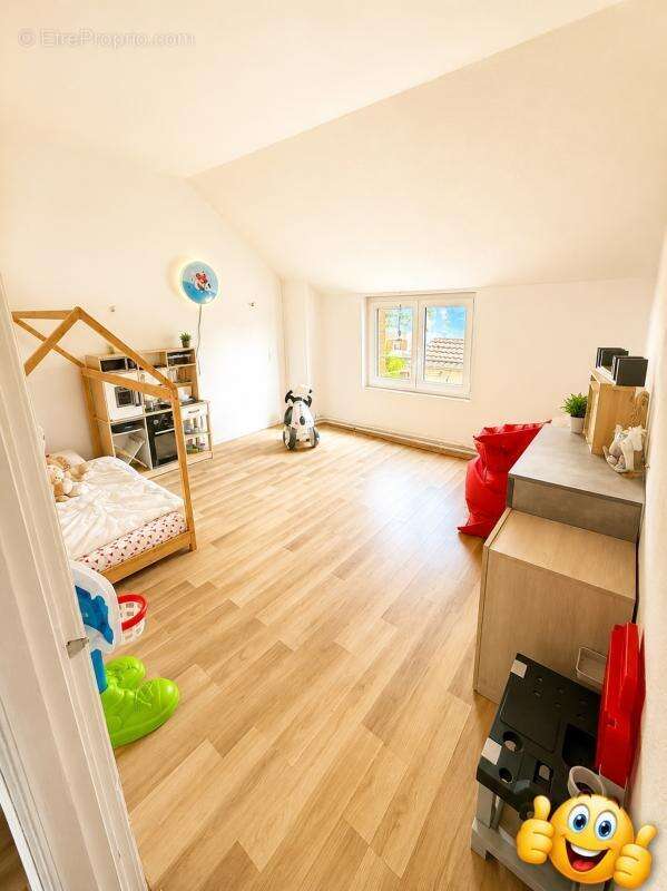 Appartement à MARLES-LES-MINES