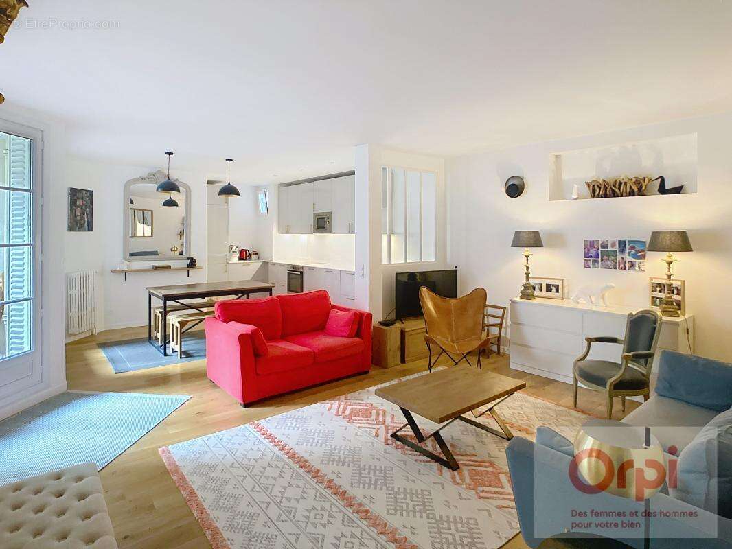 Appartement à ISSY-LES-MOULINEAUX