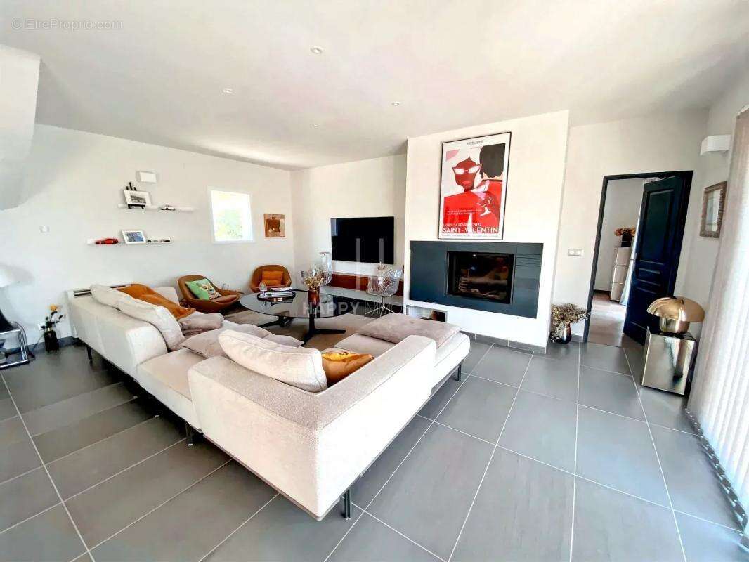 Maison à MAUSSANE-LES-ALPILLES