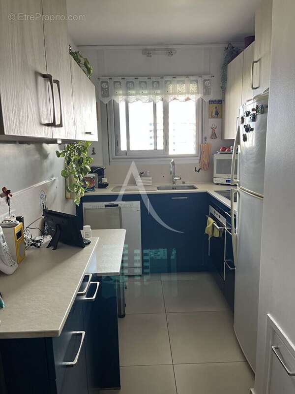 Appartement à PARIS-12E