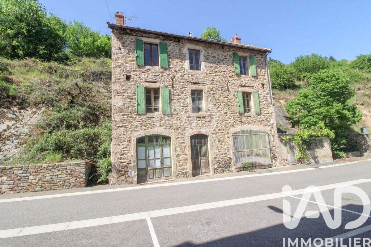 Photo 1 - Maison à LE TRUEL