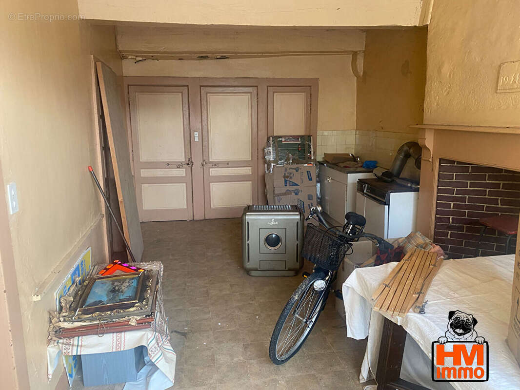 Maison à SAUVIAT-SUR-VIGE